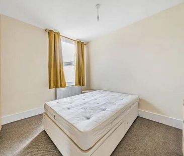 5 bedroom terraced house to rent - Photo 1