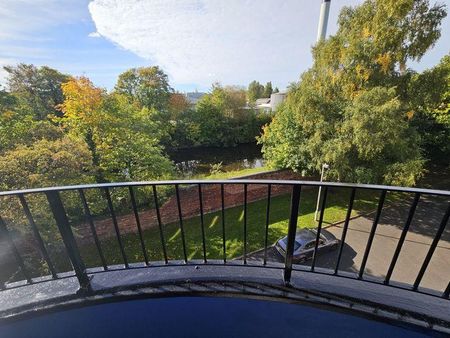 2 bedroom flat to rent - Photo 2