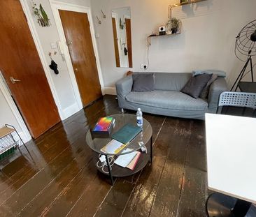 1 Bed Flat, Parkway, NW1 - Photo 5