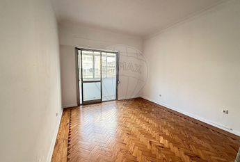 Apartamento T2 em Lisboa