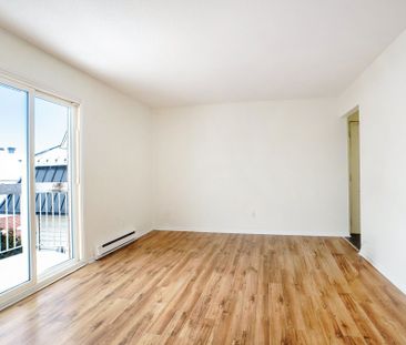 For Lease - 875 LAURIER Street Unit# 10, Clarence-Rockland, Ontario - Photo 3