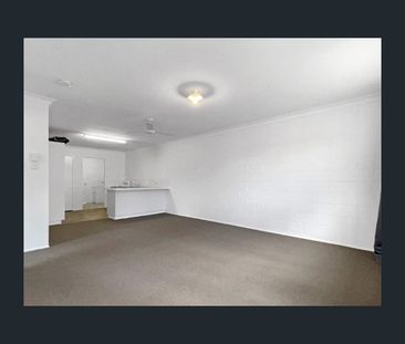 1/8 San Vito Cres, Rasmussen, Qld 4815 - Photo 1