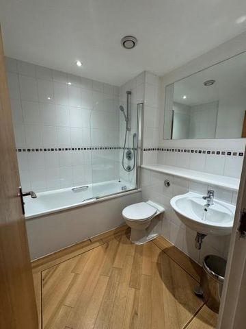 2 bedroom apartment to rent - Photo 5