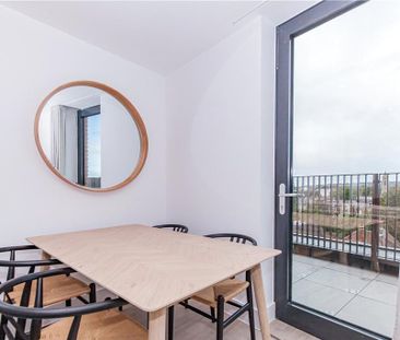 3 bedroom apartment to rent - Photo 5