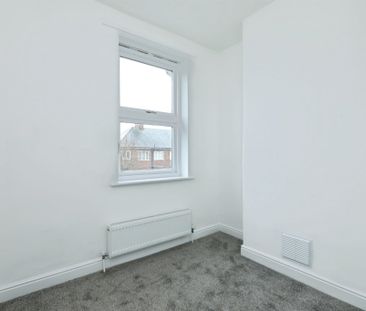 Model Village, Worksop, Creswell - Photo 1