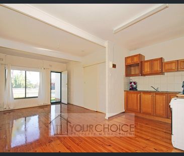 UPDATED 1 BEDROOM UNIT - Photo 3