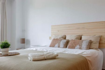 Carrer de Dolores Marqués, Valencia, Valencian Community 46020 - Photo 4