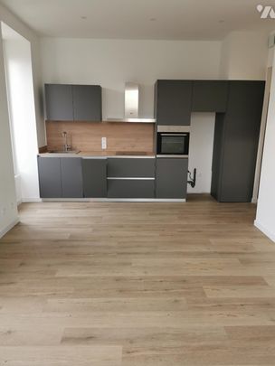 Sur la commune de MONTELIMAR (26) un T3 de 56m² situé au 1er étage - Photo 1