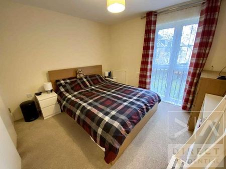 Revere Way, Epsom, KT19 - Photo 2