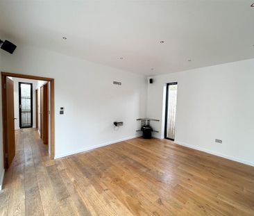 3 bedroom detached bungalow to rent - Photo 6