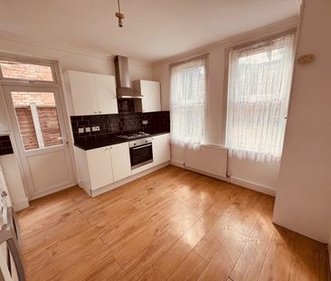 1 Bed Flat, Diana Road, E17 - Photo 4
