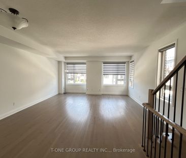 For Lease - 100 Carole Bell Way, Markham, Ontario - Photo 3
