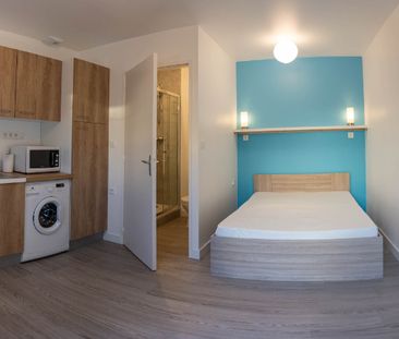 STUDIO MEUBLE AUX PORTES DU CHANTIER DE L'ATLANTIQUE - Photo 6