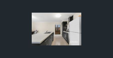 A Contemporary Sanctuary in the Heart of Weir Views! APPLICATIONS NOW OPEN - Photo 4