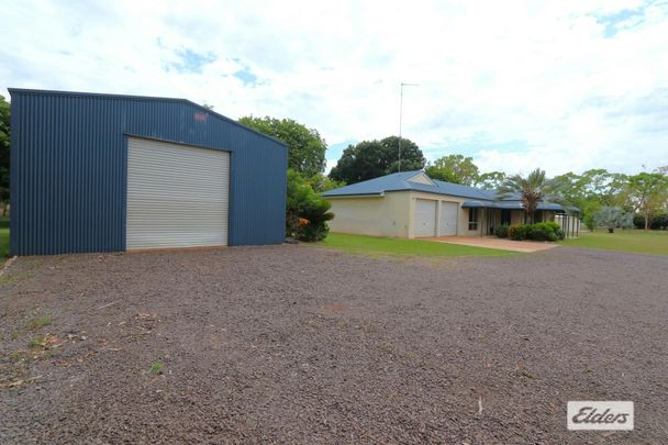 RURAL LIVING - Spacious, quiet & secure - Photo 1