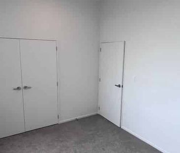 Spacious 3-Bedroom Townhouse for Rent – Available from November - Photo 1