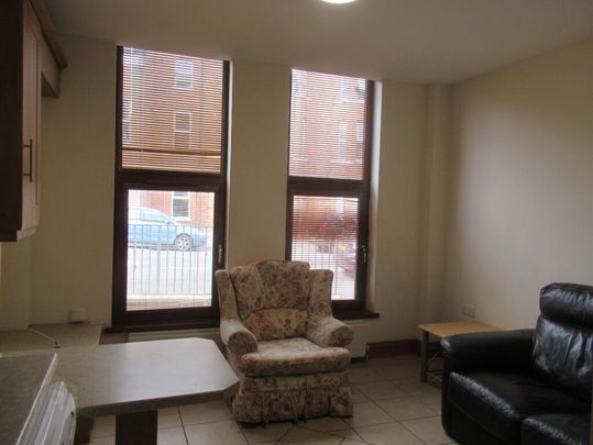 Unit 1, 110 Fitzroy Avenue, Belfast, BT7 1HX - Photo 1