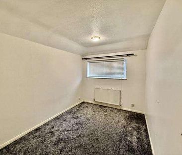 Links Close, Derby, DE24 - Photo 2