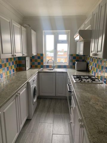 2 bedroom flat to rent - Photo 5
