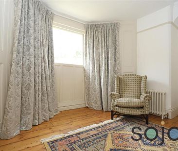 2 bedroom maisonette to rent - Photo 4