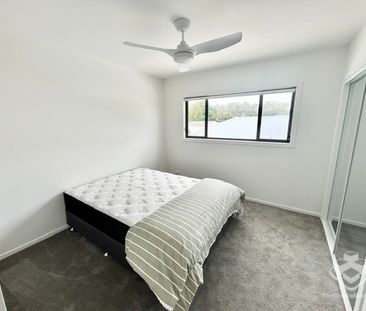 3-bed family townhouse home - Double Garage - Photo 5