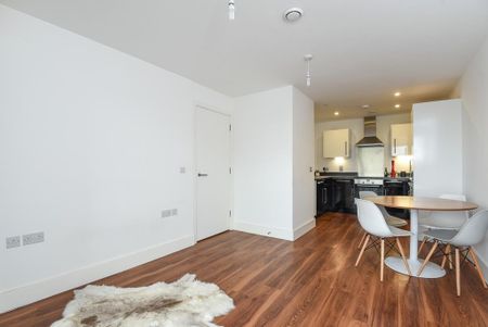 1 bedroom flat to rent - Photo 4
