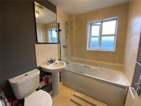 2 bedroom terraced house to rent - Photo 5