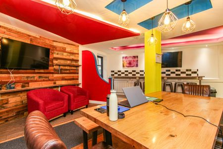 1 bed Apartment for Rent - Photo 3