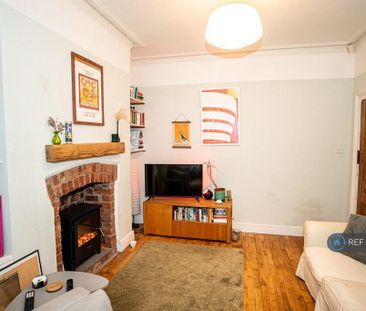 3 bedroom terraced house to rent - Photo 3