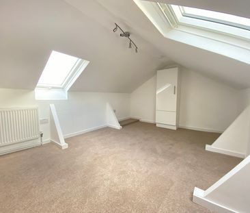 Hilland Drive, Bishopston, Swansea, SA3 - Photo 3