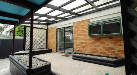 Sweet Retreat on York Street - Photo 4