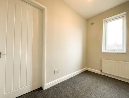 Park Terrace, Town Centre, DN1 - Photo 2