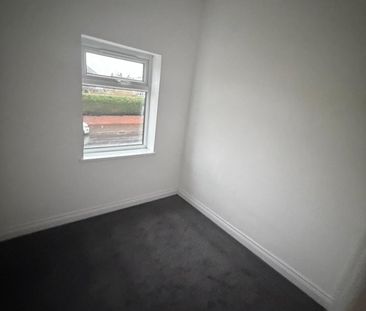 3 Bed Semi-Detached House, Queensway, LS15 - Photo 5