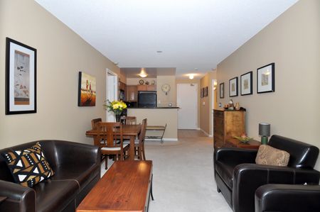 For Lease - 109 Front Street Unit# 325, Toronto, Ontario - Photo 2