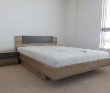 2 bedroom apartment to rent - Photo 2