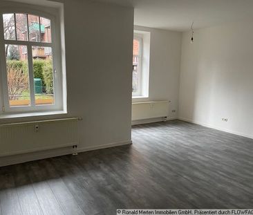 frisch renovierte Zweiraumwohnung mit Balkon im Borntalweg: neu ren... - Photo 1