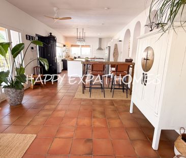 Beautiful house with amazing views in the Sitges Hills - Photo 5