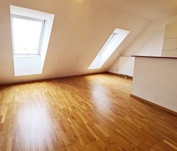 TERRASSENHIT, 61 m2 Dachgeschoß mit 48 m2 Terrasse, Wohnküche, 1 Zi... - Photo 4