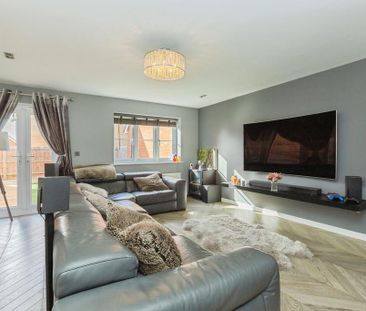 3 bedroom terraced house to rent - Photo 4