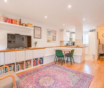 2 bedroom end of terrace house to rent - Photo 1