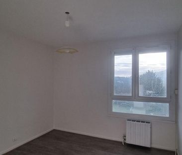 Location Appartement 4 pièces 78m² PRIVAS 07000 - Photo 3