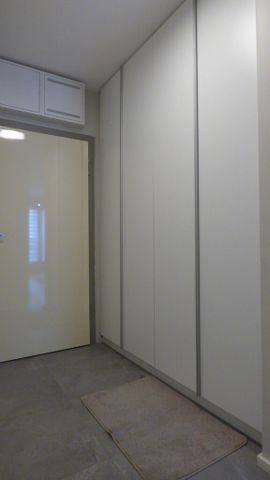 NOWE 2 POK. Z BALKONEM NA STARYM MIEŚCIE - Zdjęcie 2