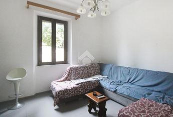 Casa indipendente in affitto