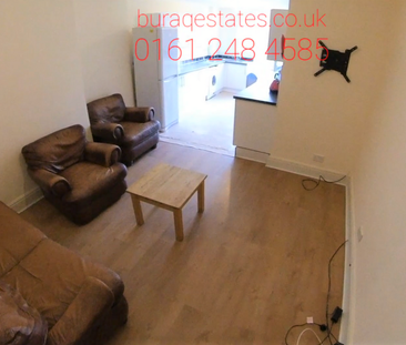 5 bedroom semi-detached house to rent - Photo 5 | Rentumo