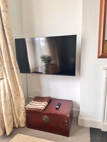 1 Bed Flat, Ground Floor, SW10 - Photo 5