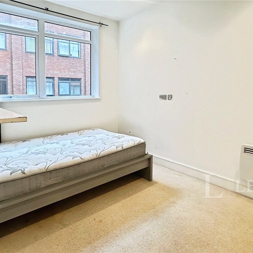 1 bedroom apartment to rent Flowers Way, Luton, Bedfordshire, LU1 - Photo 1