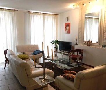 Location Appartement 3 pièces 127m² MONT DE MARSAN 40000 - Photo 2