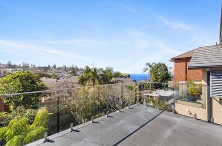 Vaucluse Immaculate 5 Bedroom House with Ocean Views - Photo 2