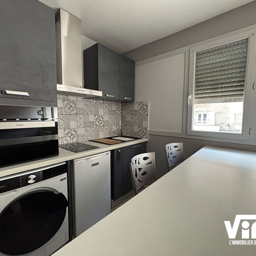 STUDIO MEUBLE EN HYPER CENTRE A PROXIMITE DE LA MAIRIE - Photo 1