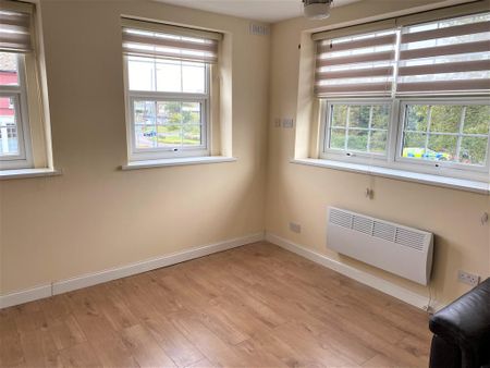 Studio to rent - Photo 4